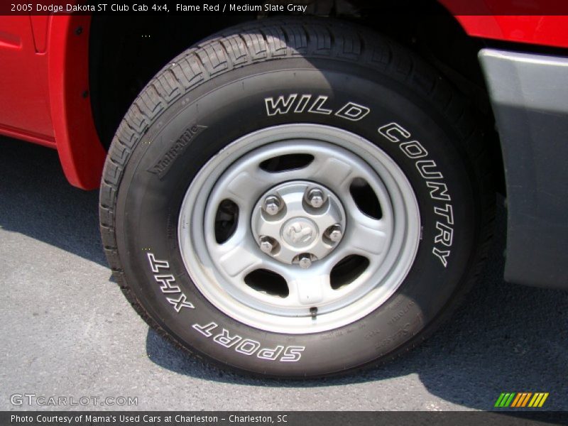  2005 Dakota ST Club Cab 4x4 Wheel