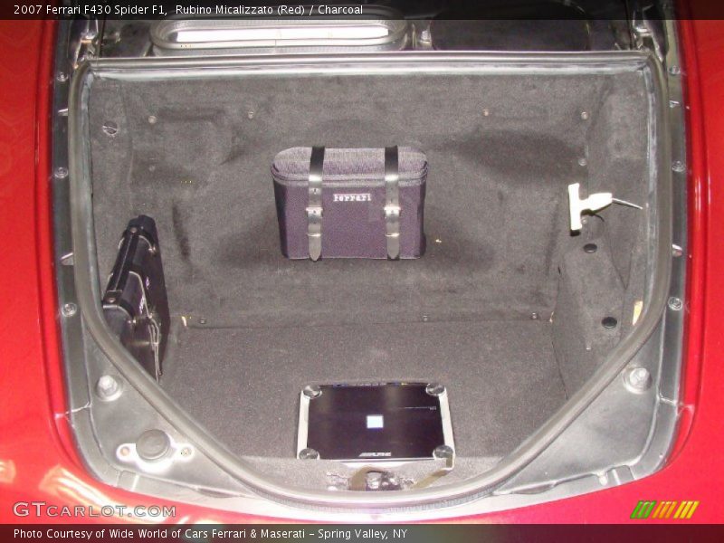  2007 F430 Spider F1 Trunk
