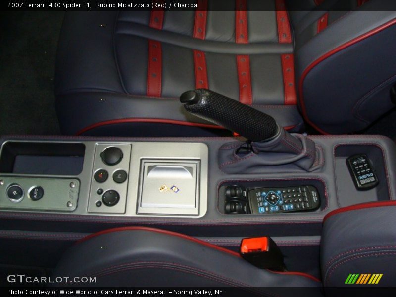 Controls of 2007 F430 Spider F1