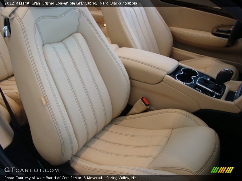  2012 GranTurismo Convertible GranCabrio Sabbia Interior