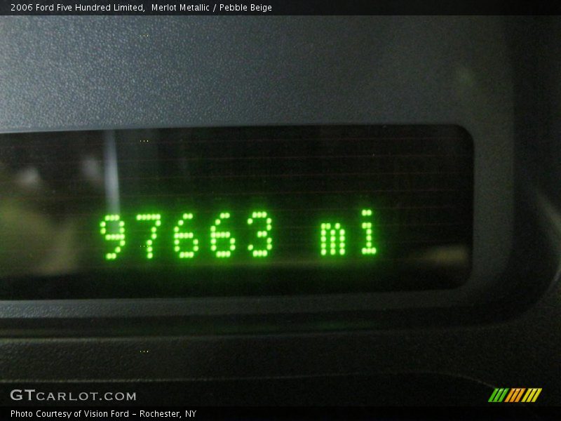 Merlot Metallic / Pebble Beige 2006 Ford Five Hundred Limited