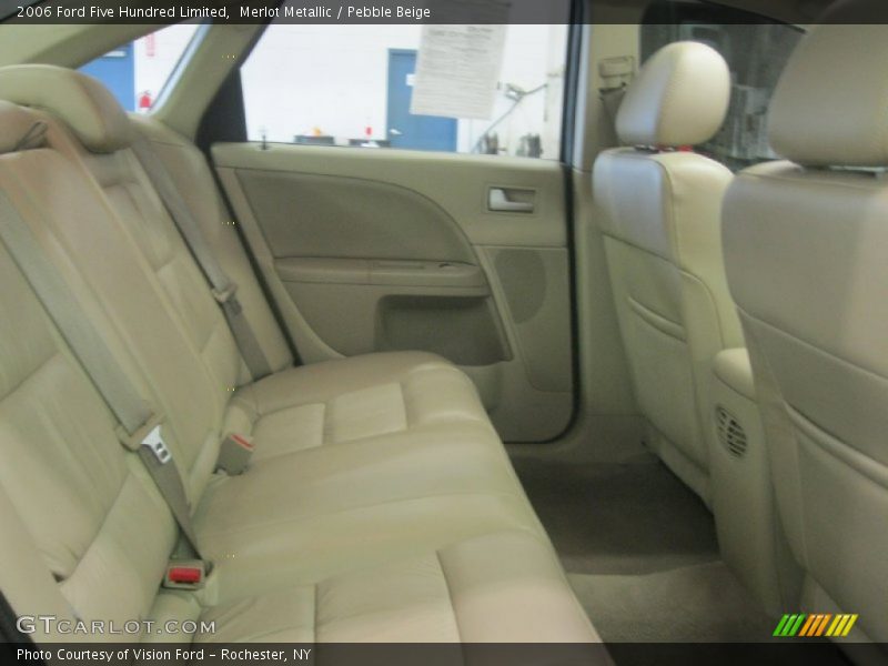 Merlot Metallic / Pebble Beige 2006 Ford Five Hundred Limited