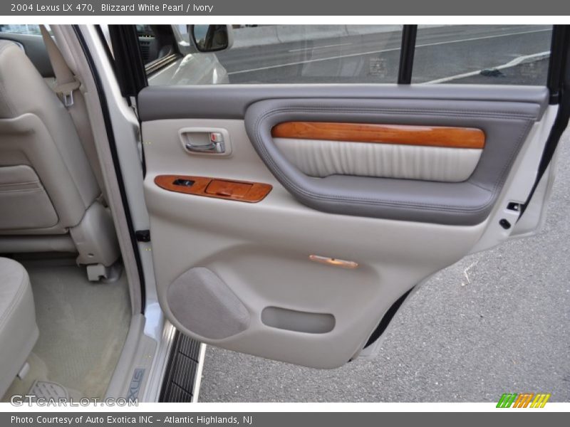 Blizzard White Pearl / Ivory 2004 Lexus LX 470