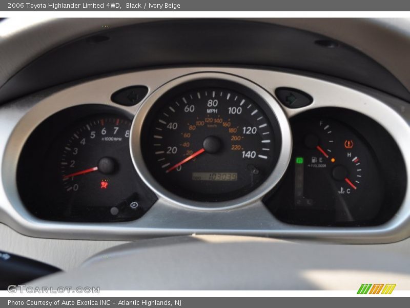 Black / Ivory Beige 2006 Toyota Highlander Limited 4WD