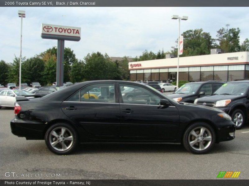 Black / Dark Charcoal 2006 Toyota Camry SE V6