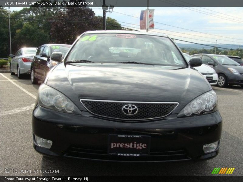 Black / Dark Charcoal 2006 Toyota Camry SE V6