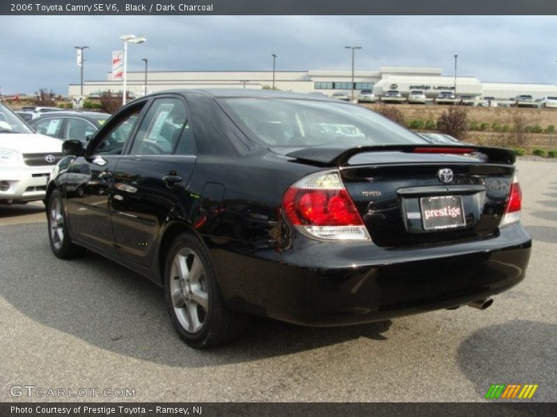 Black / Dark Charcoal 2006 Toyota Camry SE V6