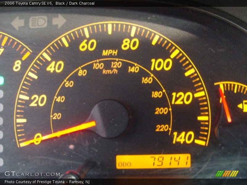 Black / Dark Charcoal 2006 Toyota Camry SE V6