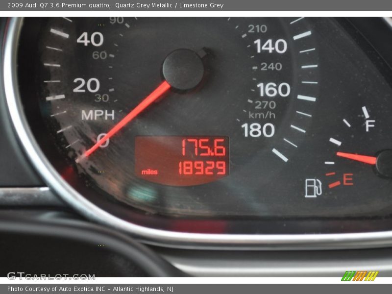 Quartz Grey Metallic / Limestone Grey 2009 Audi Q7 3.6 Premium quattro