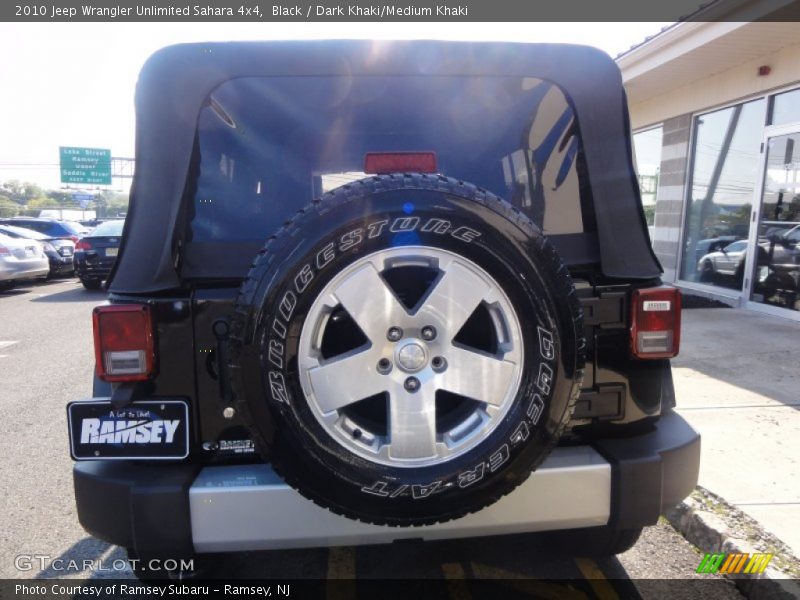 Black / Dark Khaki/Medium Khaki 2010 Jeep Wrangler Unlimited Sahara 4x4