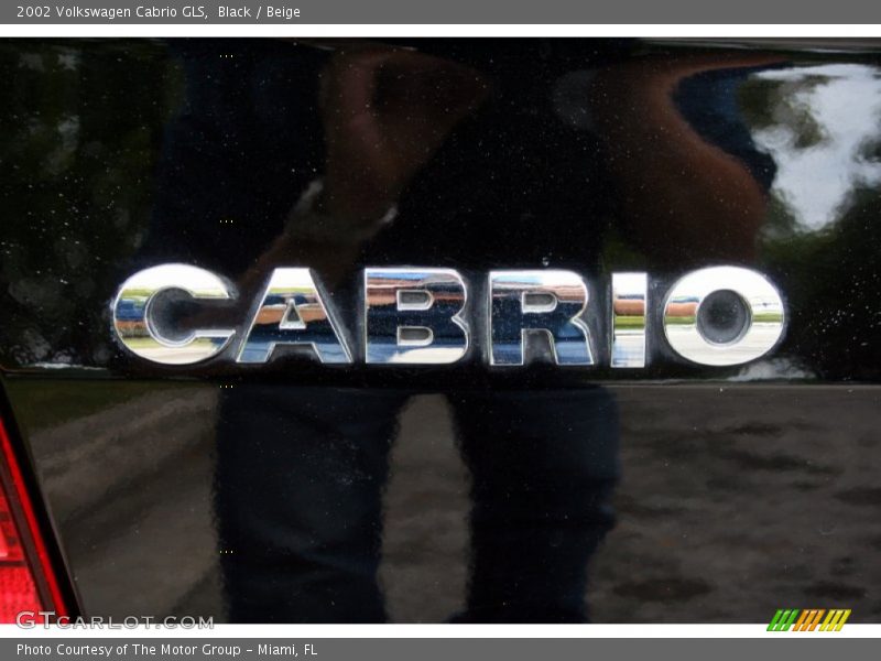 Black / Beige 2002 Volkswagen Cabrio GLS