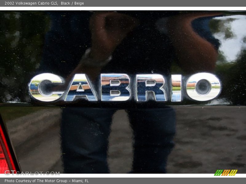 Black / Beige 2002 Volkswagen Cabrio GLS
