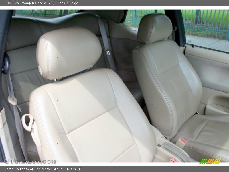 Black / Beige 2002 Volkswagen Cabrio GLS