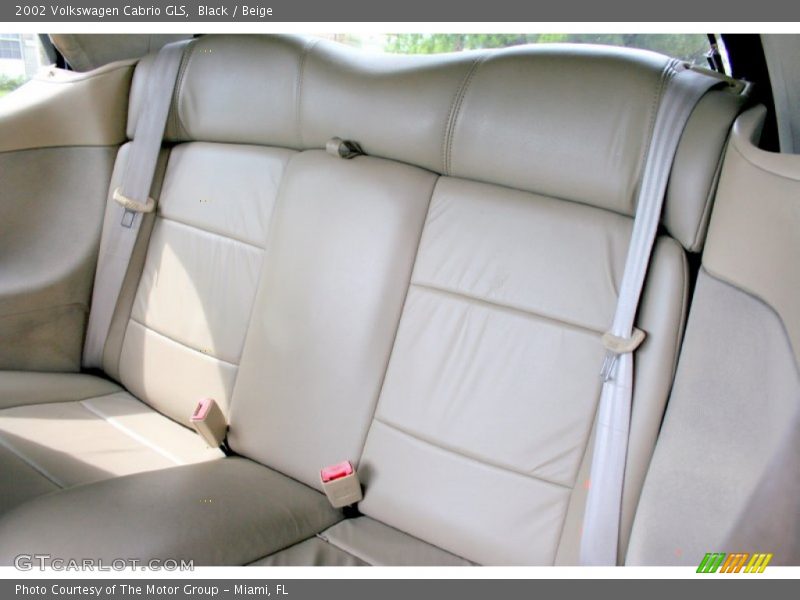 Black / Beige 2002 Volkswagen Cabrio GLS