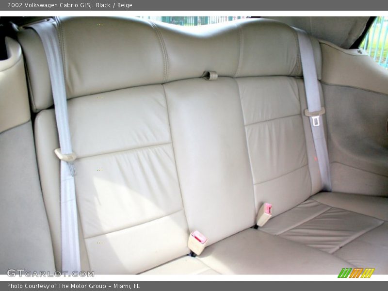 Black / Beige 2002 Volkswagen Cabrio GLS