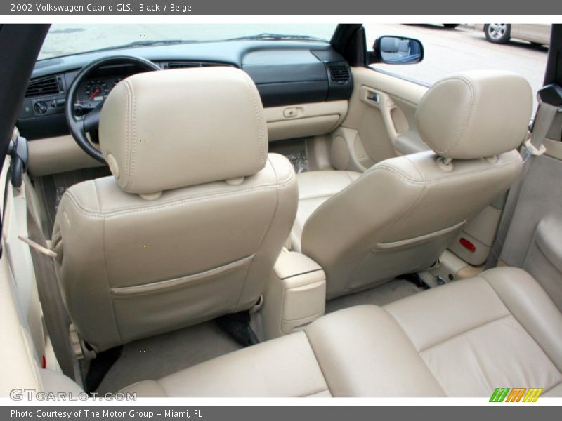Black / Beige 2002 Volkswagen Cabrio GLS