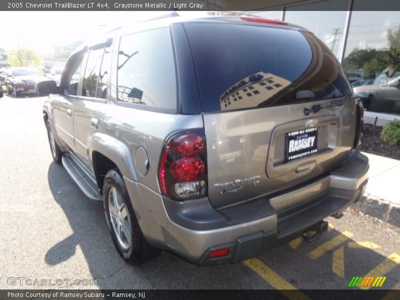 Graystone Metallic / Light Gray 2005 Chevrolet TrailBlazer LT 4x4