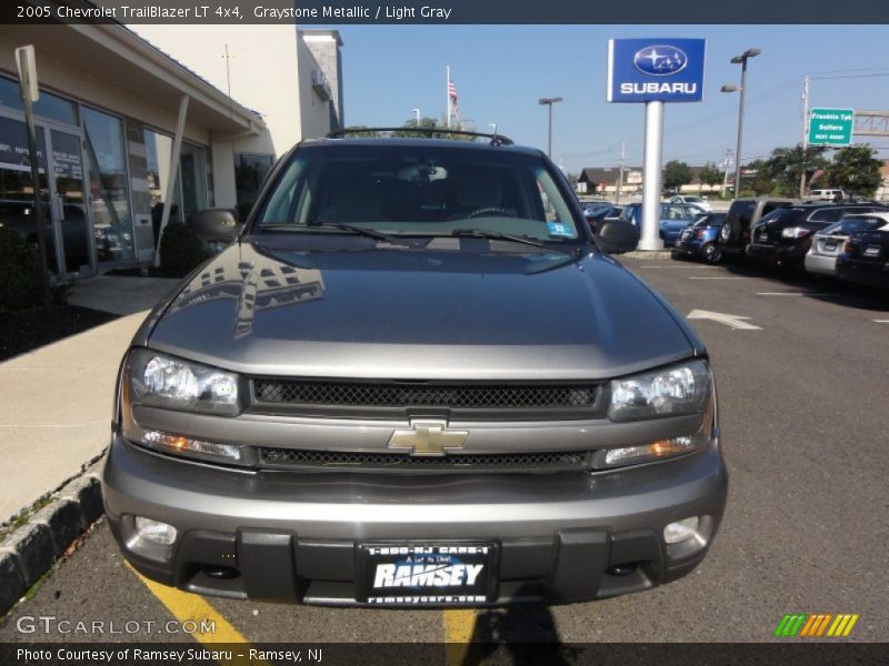 Graystone Metallic / Light Gray 2005 Chevrolet TrailBlazer LT 4x4