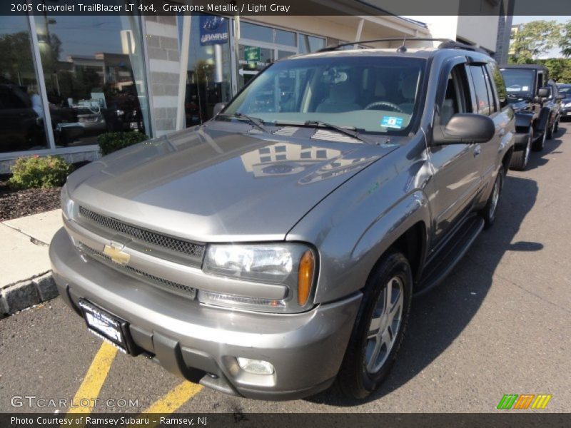 Graystone Metallic / Light Gray 2005 Chevrolet TrailBlazer LT 4x4