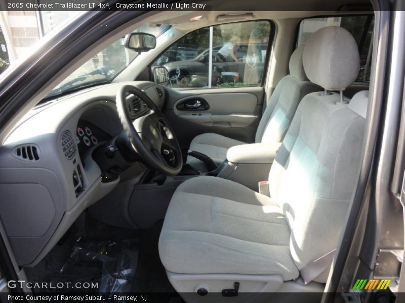 Graystone Metallic / Light Gray 2005 Chevrolet TrailBlazer LT 4x4