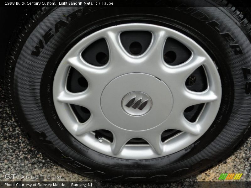 Light Sandrift Metallic / Taupe 1998 Buick Century Custom