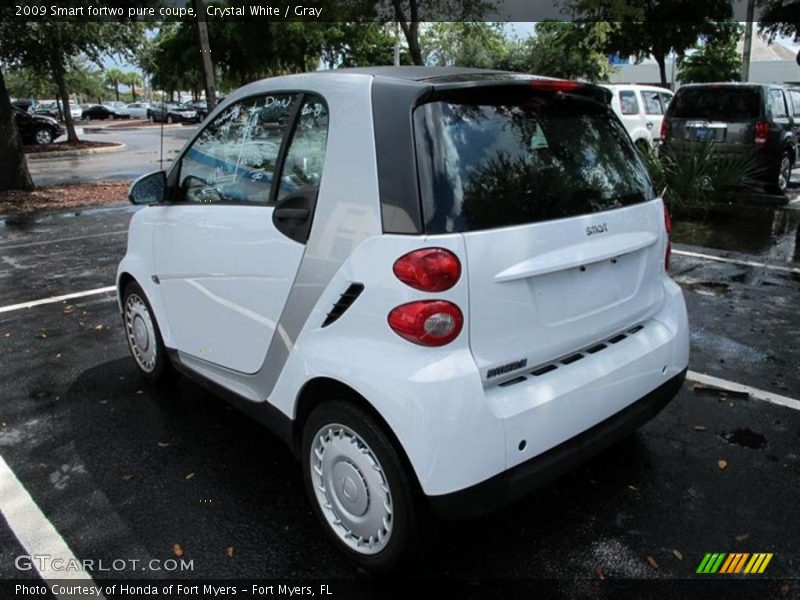 Crystal White / Gray 2009 Smart fortwo pure coupe