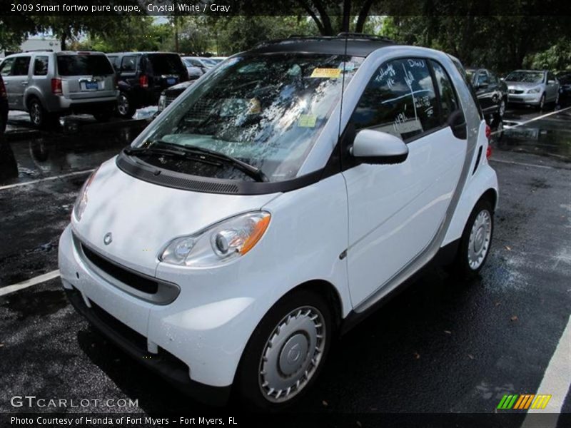 Crystal White / Gray 2009 Smart fortwo pure coupe