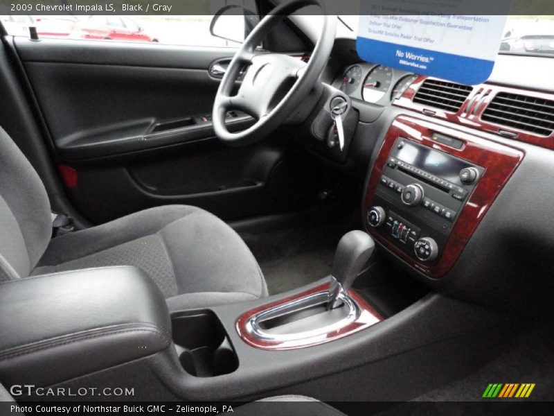 Black / Gray 2009 Chevrolet Impala LS