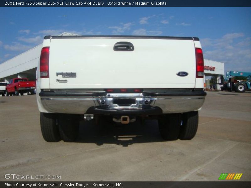 Oxford White / Medium Graphite 2001 Ford F350 Super Duty XLT Crew Cab 4x4 Dually