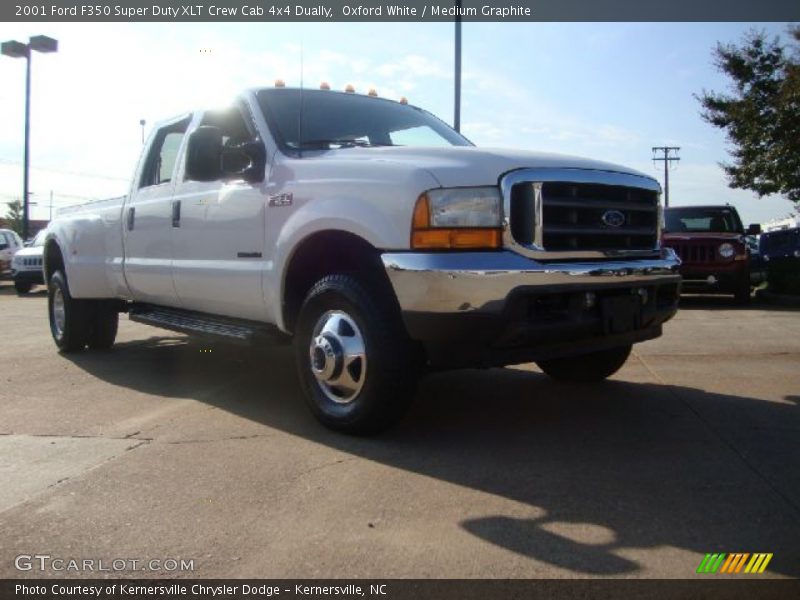 Oxford White / Medium Graphite 2001 Ford F350 Super Duty XLT Crew Cab 4x4 Dually