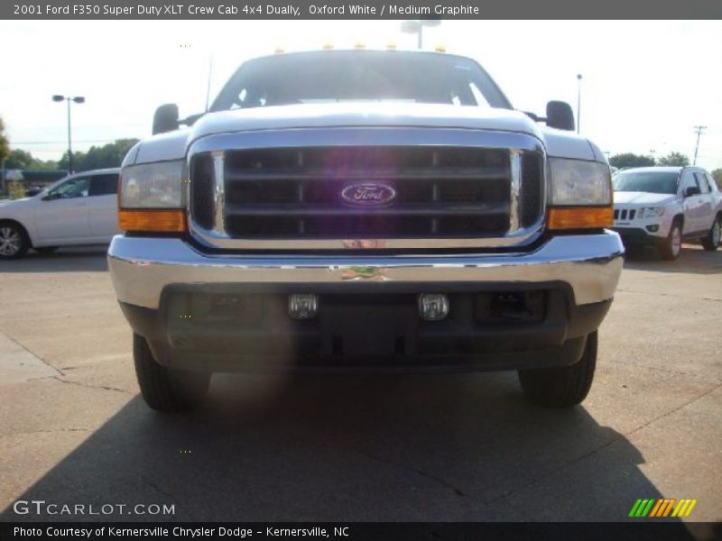 Oxford White / Medium Graphite 2001 Ford F350 Super Duty XLT Crew Cab 4x4 Dually