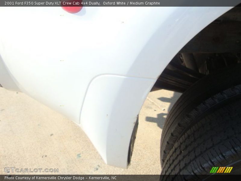 Oxford White / Medium Graphite 2001 Ford F350 Super Duty XLT Crew Cab 4x4 Dually