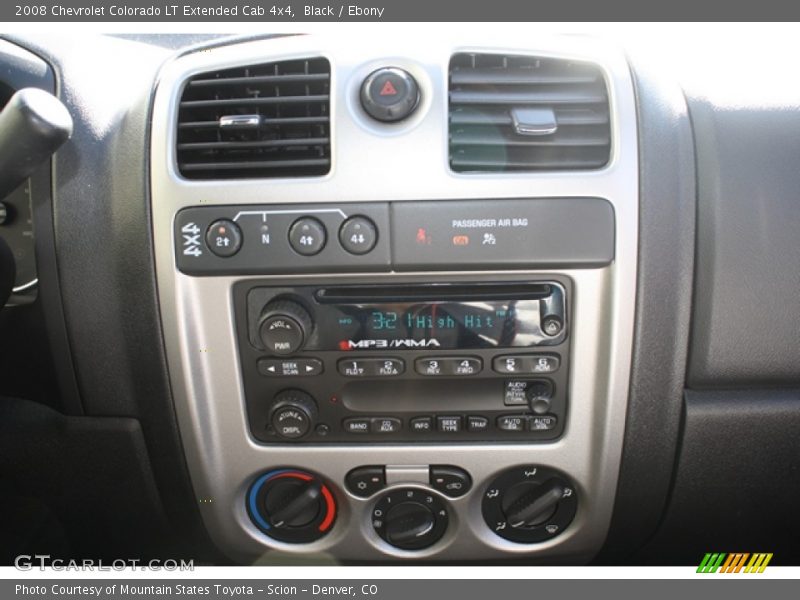 Controls of 2008 Colorado LT Extended Cab 4x4