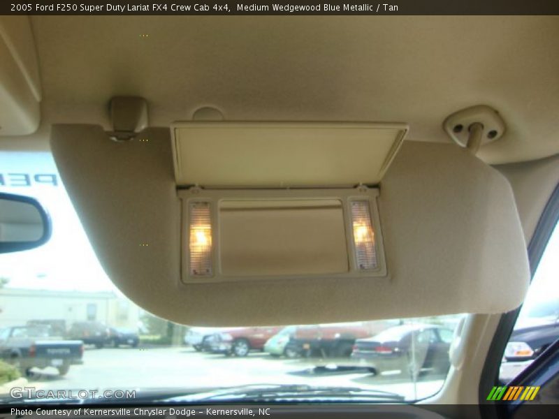 Medium Wedgewood Blue Metallic / Tan 2005 Ford F250 Super Duty Lariat FX4 Crew Cab 4x4