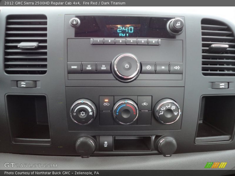 Controls of 2012 Sierra 2500HD Regular Cab 4x4