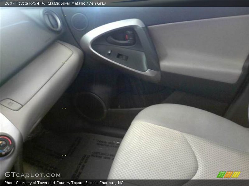 Classic Silver Metallic / Ash Gray 2007 Toyota RAV4 I4