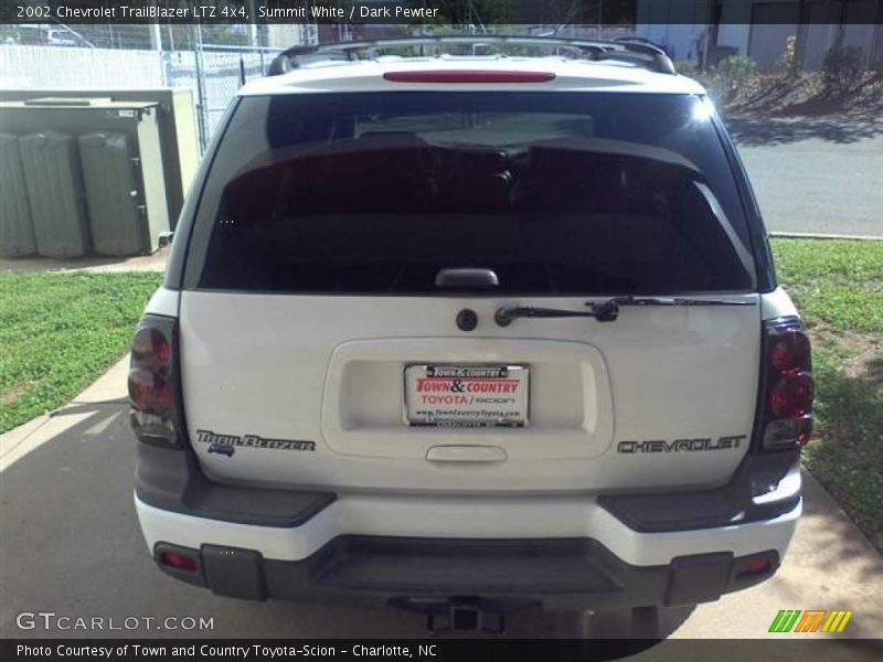 Summit White / Dark Pewter 2002 Chevrolet TrailBlazer LTZ 4x4