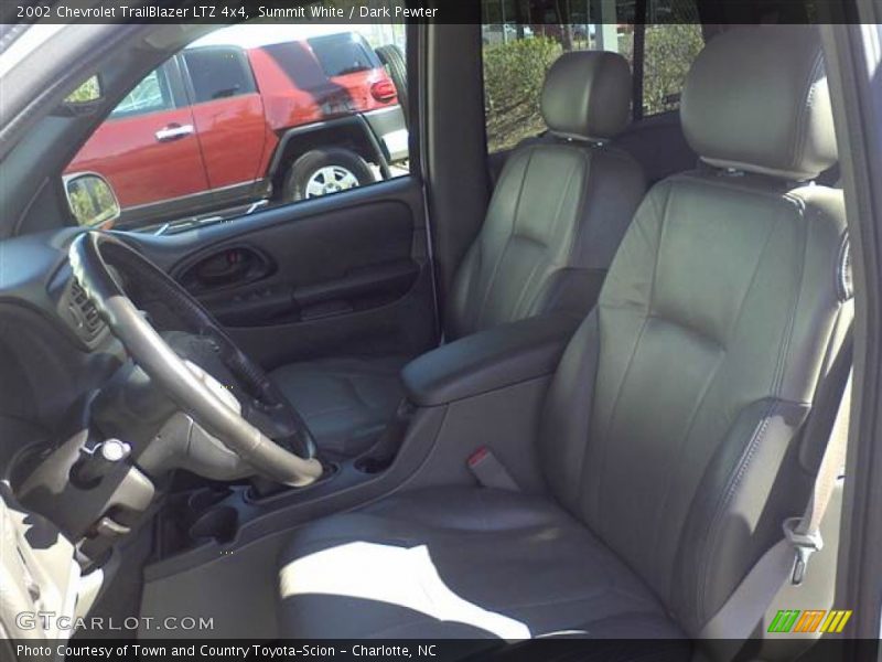 Summit White / Dark Pewter 2002 Chevrolet TrailBlazer LTZ 4x4