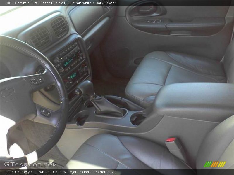 Summit White / Dark Pewter 2002 Chevrolet TrailBlazer LTZ 4x4