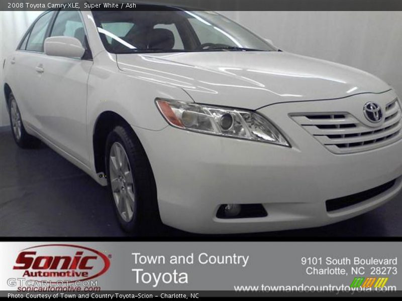 Super White / Ash 2008 Toyota Camry XLE