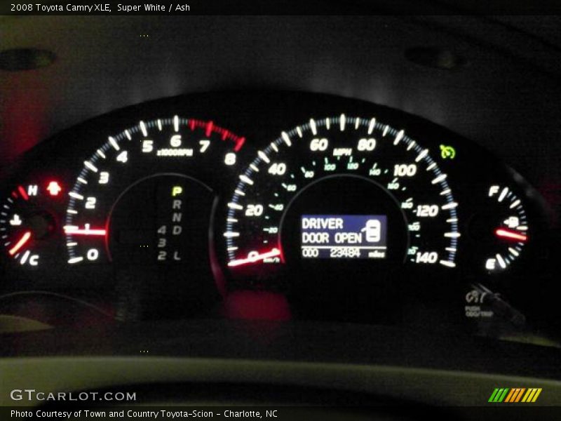Super White / Ash 2008 Toyota Camry XLE