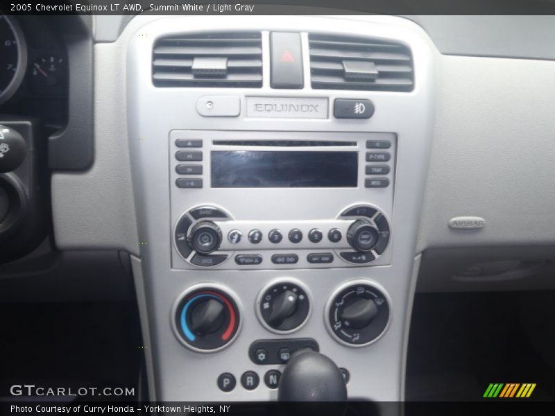 Summit White / Light Gray 2005 Chevrolet Equinox LT AWD