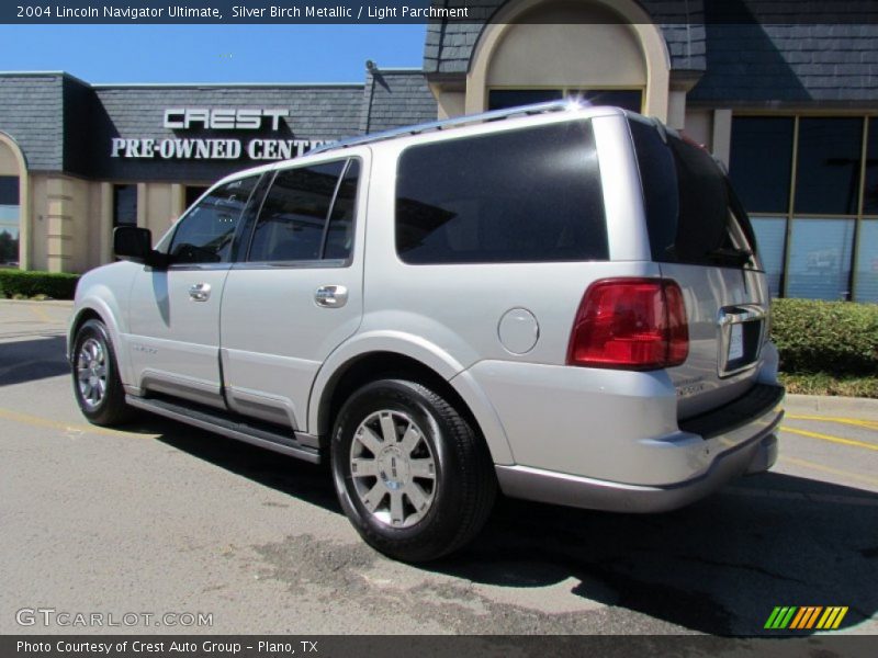 Silver Birch Metallic / Light Parchment 2004 Lincoln Navigator Ultimate