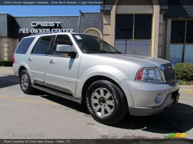 Silver Birch Metallic / Light Parchment 2004 Lincoln Navigator Ultimate