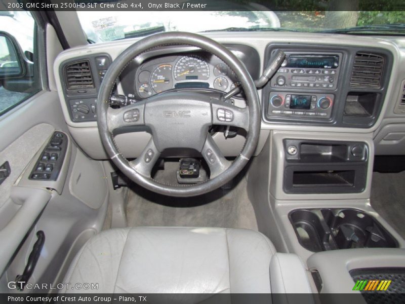 Dashboard of 2003 Sierra 2500HD SLT Crew Cab 4x4