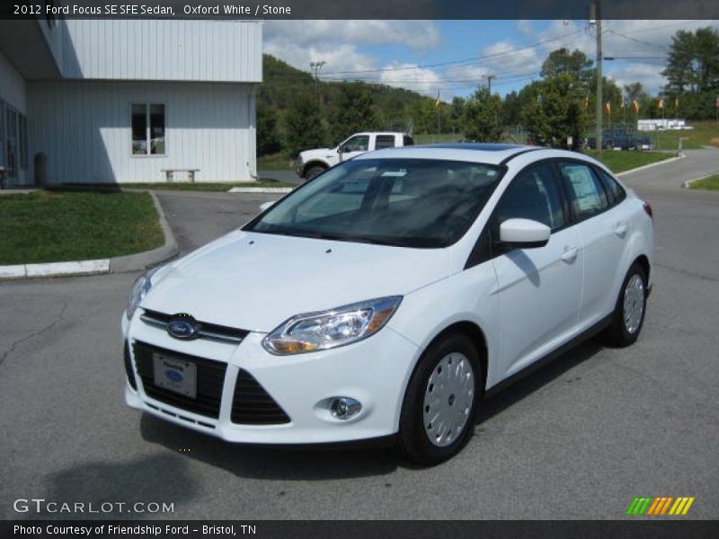 Oxford White / Stone 2012 Ford Focus SE SFE Sedan