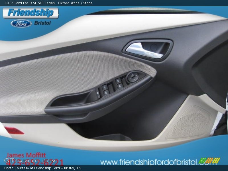 Oxford White / Stone 2012 Ford Focus SE SFE Sedan