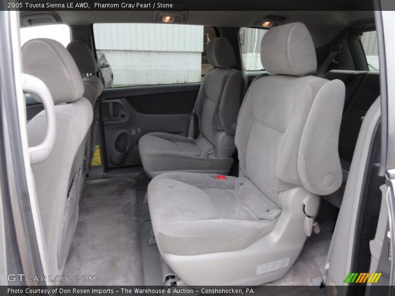  2005 Sienna LE AWD Stone Interior