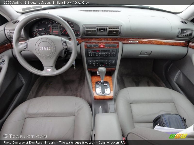 Dashboard of 1999 A4 2.8 quattro Sedan