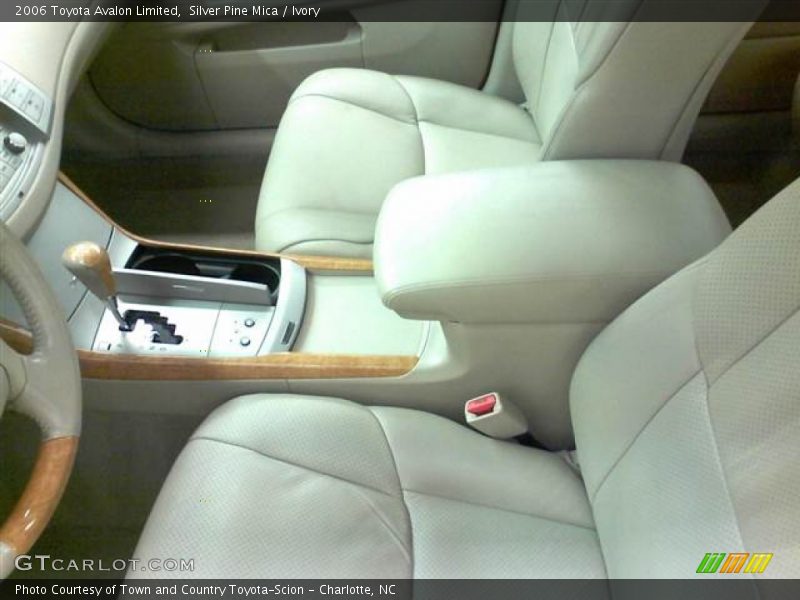 Silver Pine Mica / Ivory 2006 Toyota Avalon Limited